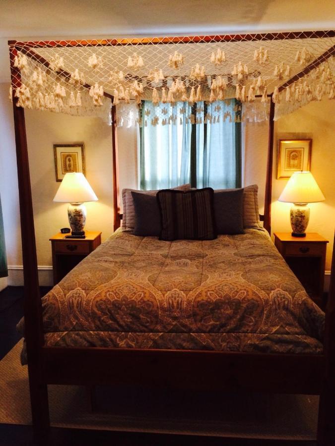 Oak Manor Inn Hartsville Bagian luar foto